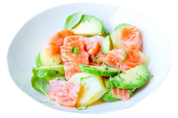 H12 SALADE SAUMON AUX AVOCATS